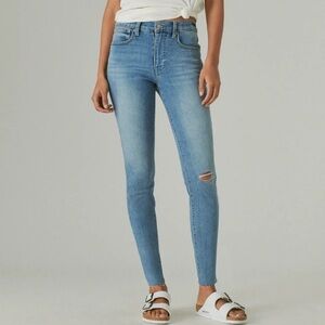 Lucky Brand Distressed Bridgette High Rise Skinny Jeans 2 / 26 Ankle